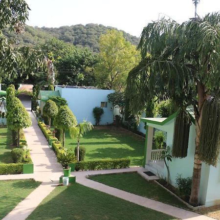 Ranthambhore Vatika Resort Sawai Madhopur Exterior photo