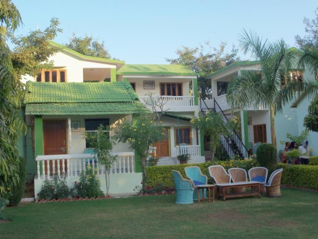 Ranthambhore Vatika Resort Sawai Madhopur Exterior photo