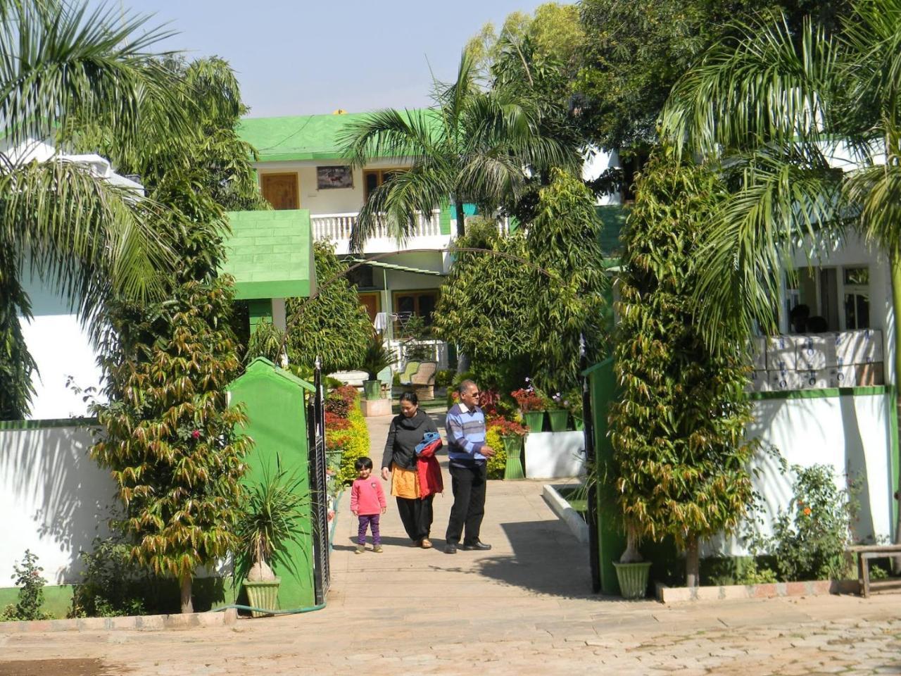 Ranthambhore Vatika Resort Sawai Madhopur Exterior photo
